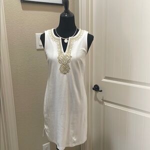 Elegant White Sleeveless Dress with Gold Embroidery